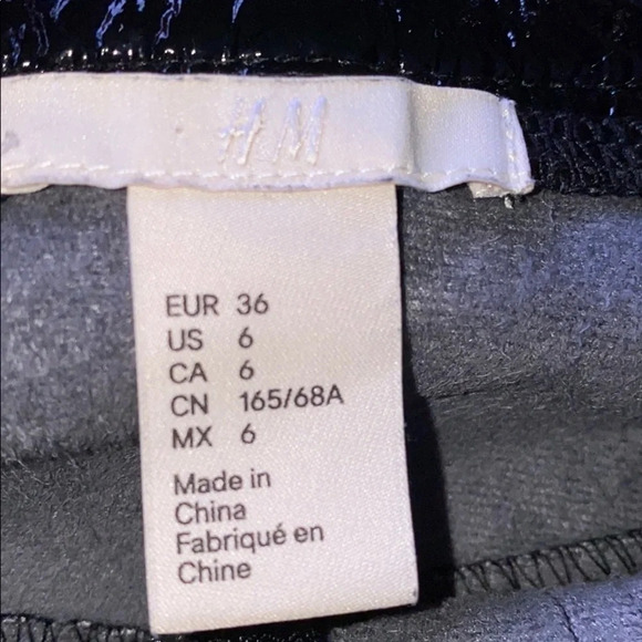 H&M high waisted faux patent leather mini skirt - Picture 9 of 13